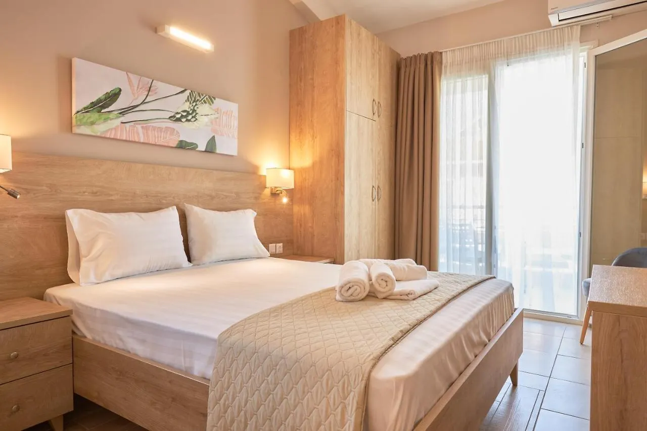 Nikiti Comfort 3*, Nikiti (Sithonia)